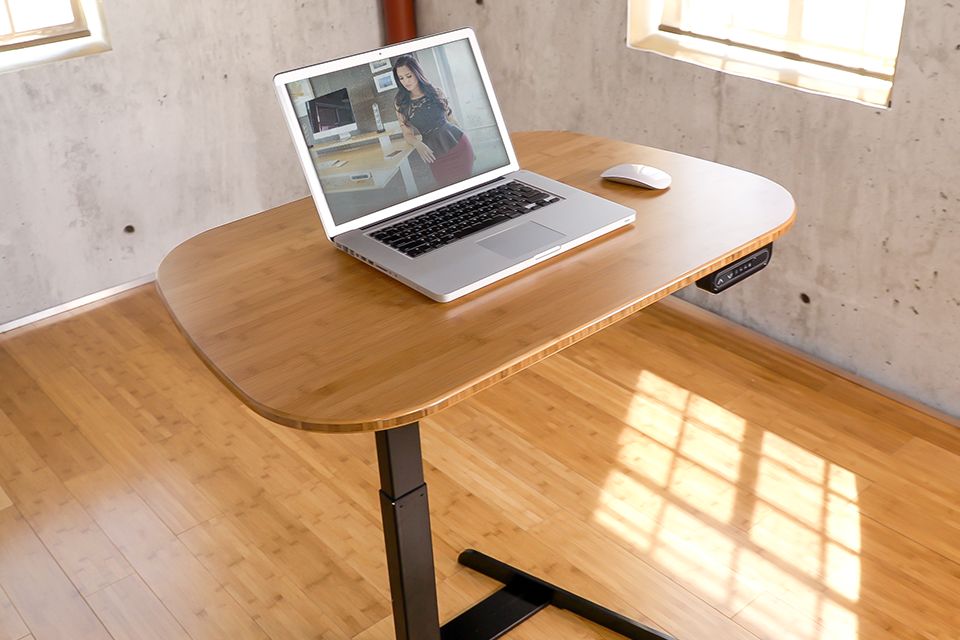 Solo Plus desk